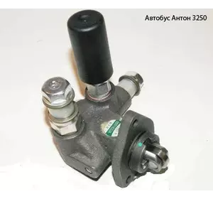 Насос паливопідкачувальний (ручний підкачувач) автобус ХАЗ 3250 АнтоРус Насос паливопідкачувальний (ручний підкачувач) автобус ХАЗ 3250 АнтоРус