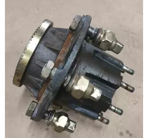 Ступиця задня в зборі DongFeng 1062/1064 (донгфенг) Богдан DF47, DF40 Ступиця задня в зборі DongFeng 1062/1064 (донгфенг) Богдан DF47, DF40