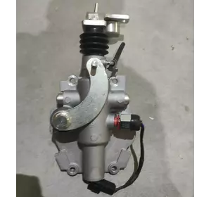 Кришка (куліса) КПП коробки передач верхня JAC N56, N75 Джак (1701010LD300) Кришка (куліса) КПП коробки передач верхня JAC N56, N75 Джак (1701010LD300)