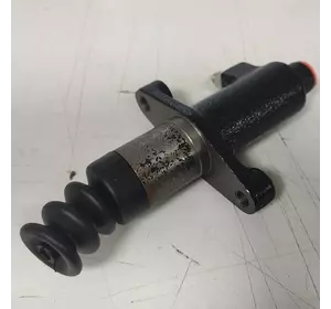 Циліндр зчеплення робочий Hyundai HD78 Хенддай HD (417005K500) Циліндр зчеплення робочий Hyundai HD78 Хенддай HD (417005K500)