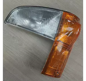 Поворотник лівий Hyundai HD65, HD72, HD78 Хюндай (923015H005) до 2007 року Поворотник лівий Hyundai HD65, HD72, HD78 Хюндай (923015H005) до 2007 року