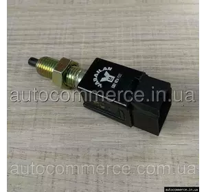 Датчик стоп сигнала ISUZU NQR71/NQR75 Исузу, Богдан А091/А092 Датчик стоп сигнала ISUZU NQR71/NQR75 Исузу, Богдан А091/А092