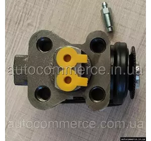 Цилиндр тормозной Isuzu NQR71/75 Исузу, Богдан А092 с ABS передний R с прокачкой 8973588770 Цилиндр тормозной Isuzu NQR71/75 Исузу, Богдан А092 с ABS передний R с прокачкой 8973588770